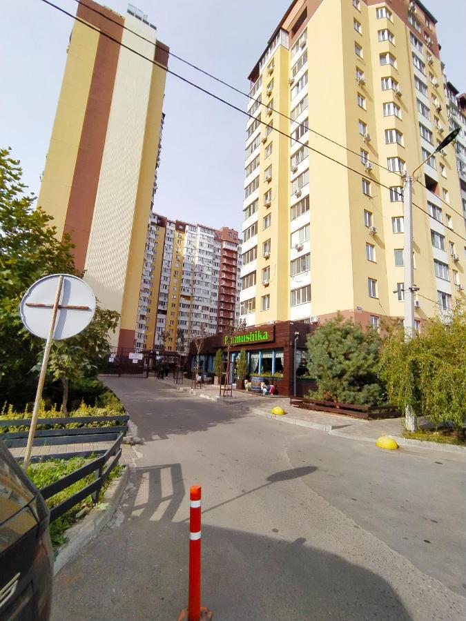 в жилом комплексе левитана,массив радужный Apartment